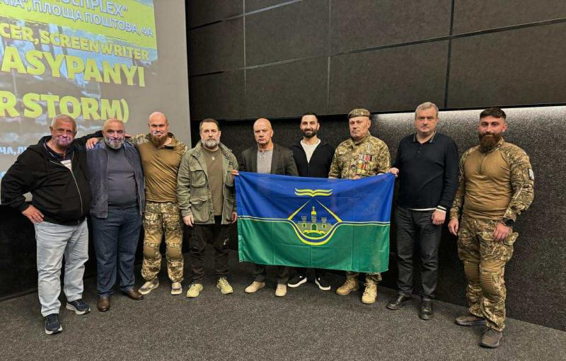 В Ужгороді показали два фільми «Гостомель. Історія одного будинку» та «Ірпінь. Позивний «Письменник»