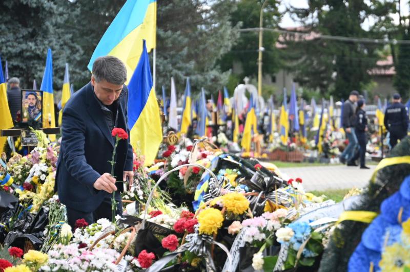 На Закарпатті відзначили День захисника і свято Покрови Пресвятої Богородиці