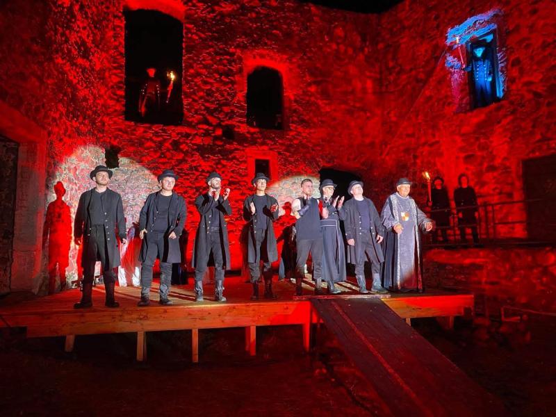 Президент відзначив працівників культури та майстрів народного мистецтва Закарпаття