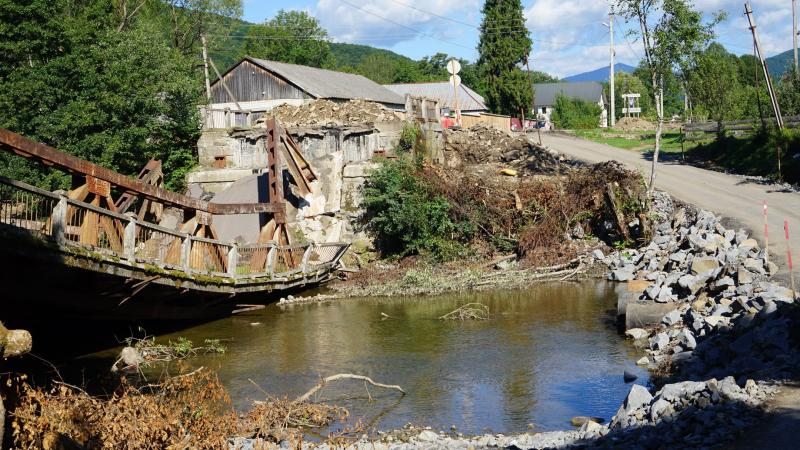 На Закарпатті 50 мостів — в аварійному стані