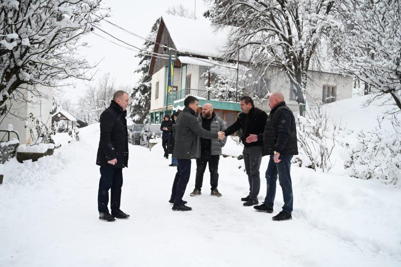 На Закарпатті з робочим візитом перебуває голова Луганської ОВА Олексій Харченко