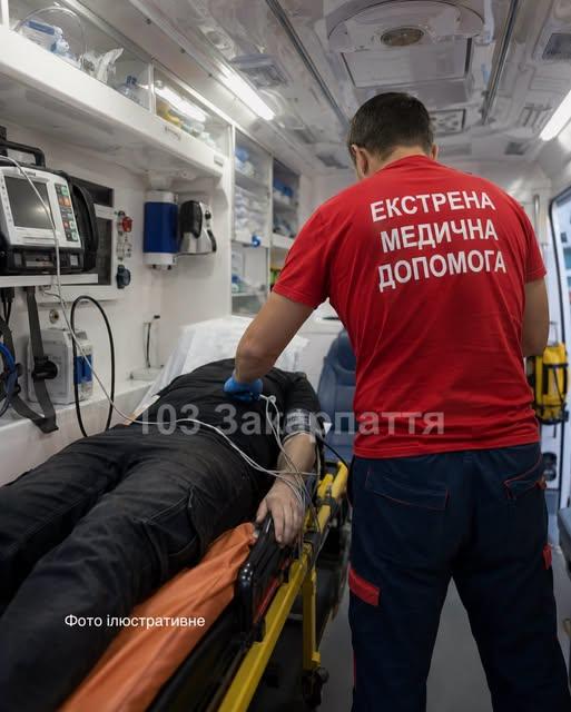На Тячівщині 30-річного чоловіка госпіталізували з вогнепальним пораненням