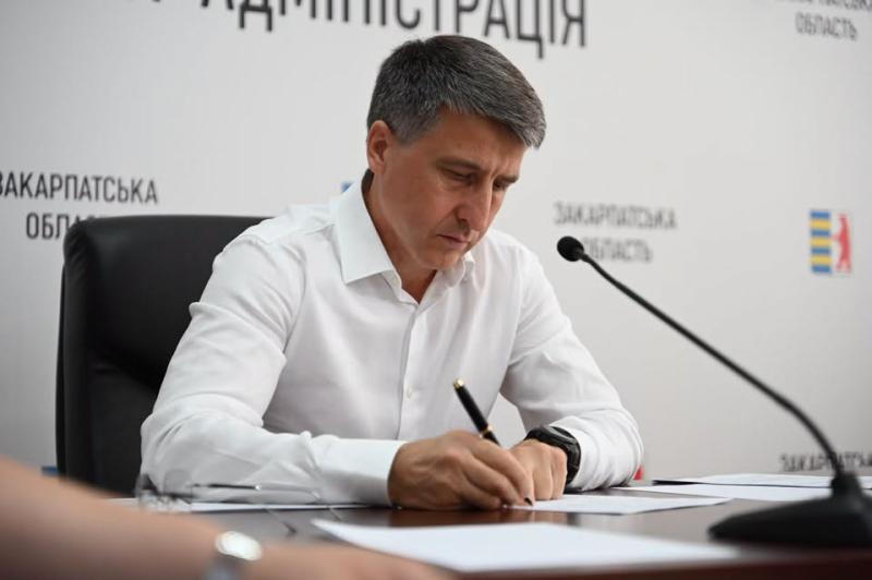 Закарпаття отримало кошти з державного бюджету, щоб забезпечити харчуванням всіх учнів 1-11 класів