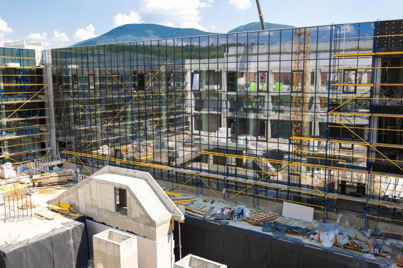 У Перечині завершують будівництво сучасної школи KARPATY International School & Community Space