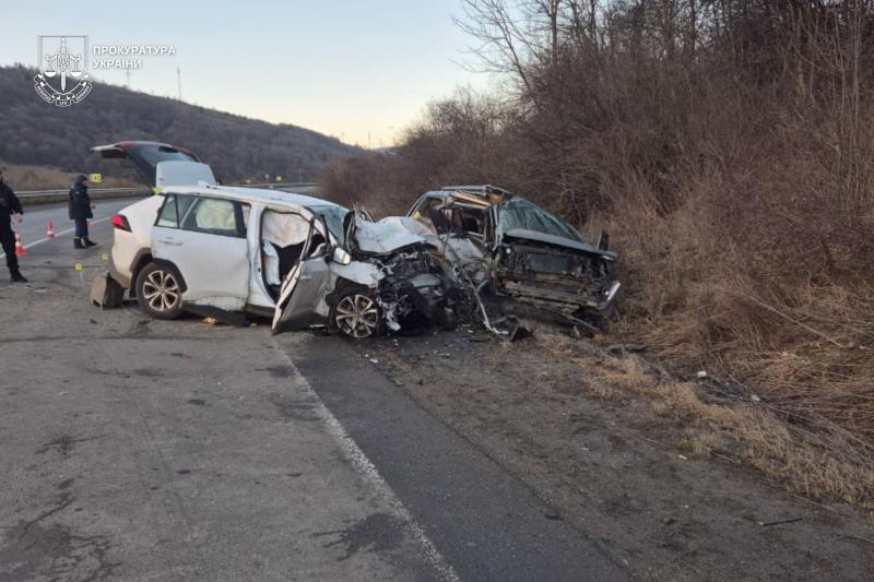 На Закарпатті водійку засудили до 8 років за смертельну ДТП із загибеллю матері та 13-річного сина