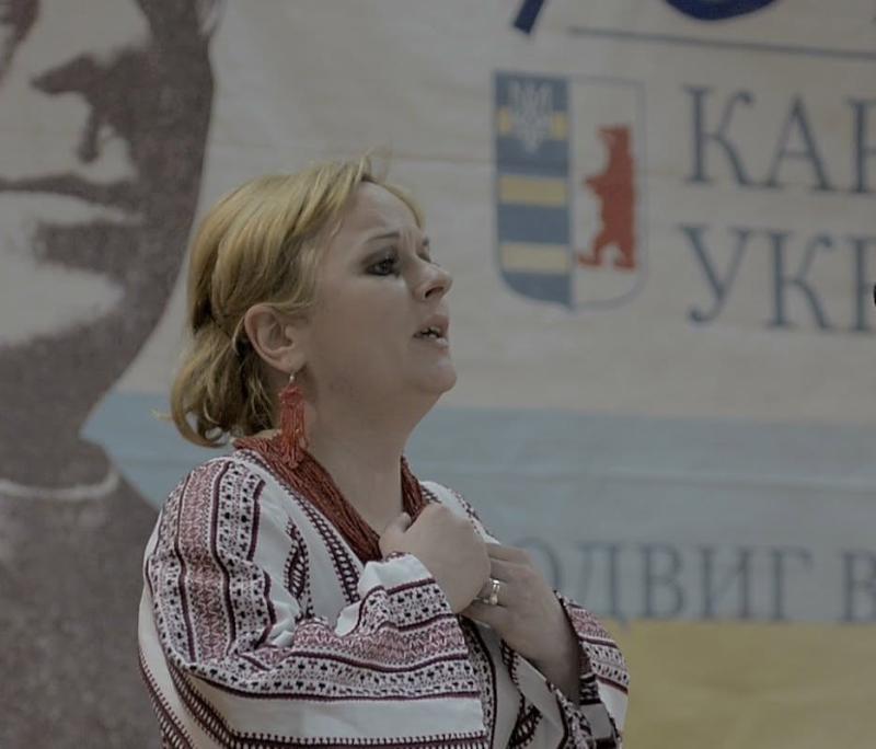 Мирослава Копинець презентувала в Ужгороді альбом, що повертає старі закарпатські пісні у сьогодення