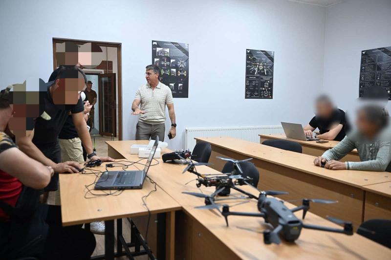 Дрони – це не лише про війну: на Закарпатті розвиватимуть нові можливості для молоді