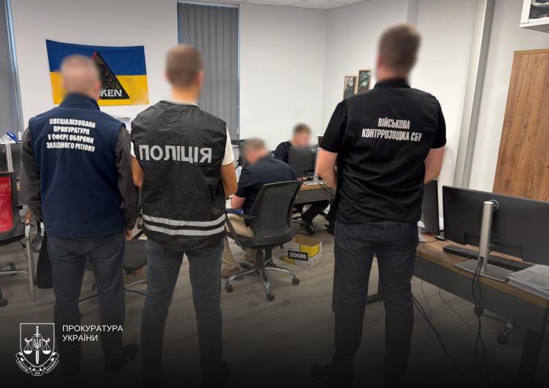 Посадовців Ужгородського ТЦК викрито у штучному завищенні мобілізації