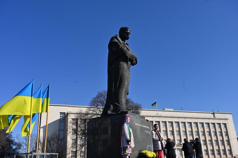 На Закарпатті вшанували Тараса Шевченка