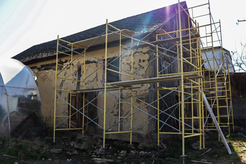 Дерев’яну синагогу з Берегівщини перевозять до Закарпатського музею народної архітектури